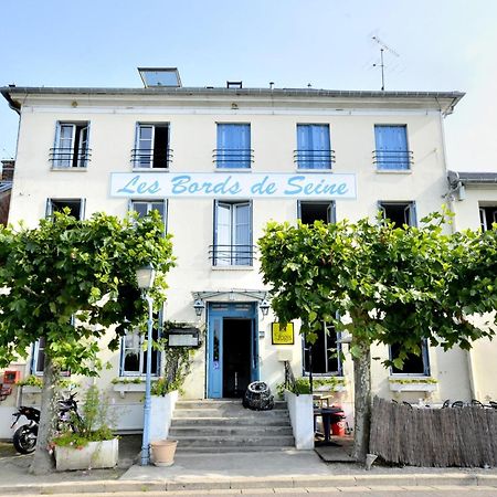 Logis Hotel & Restaurant - Les Bords De Seine La Roche-Guyon Esterno foto